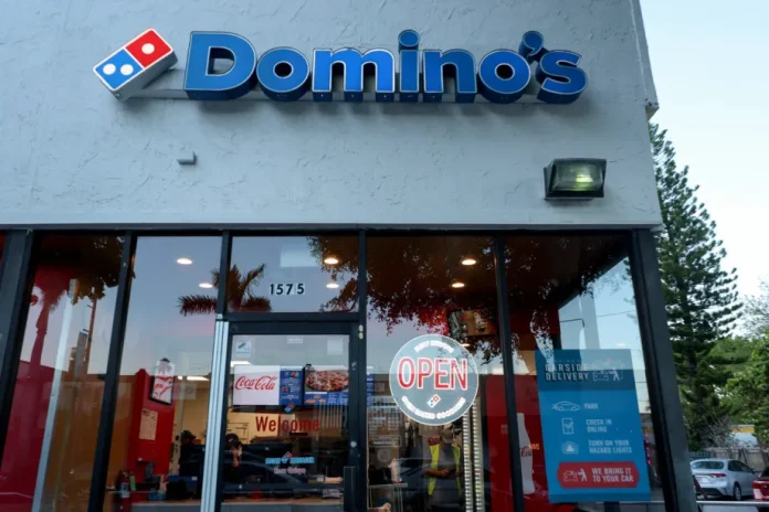 dominos