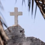 pemandangan kerusakan gereja keluarga kudus di kota gaza setelah serangan israel terhadap gereja tersebut di lingkungan zeitou 1752758152988 169